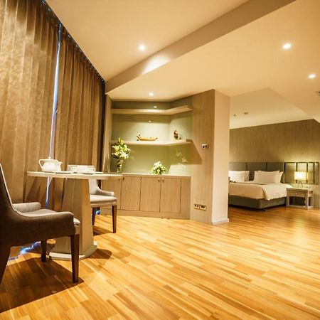 New Season Square Hotel Hat Yai Exteriör bild