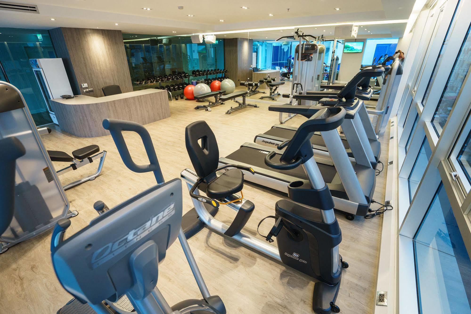 New Season Square Hotel Hat Yai Exteriör bild